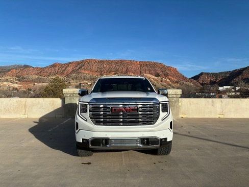 Used 2023 GMC Sierra 1500 Denali image 5