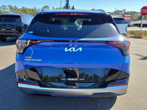 New 2026 Kia Sportage SX image 5