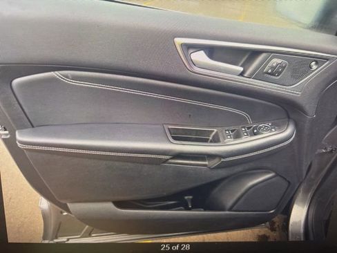 Used 2024 Ford Edge Titanium w/ Equipment Group 301A image 15