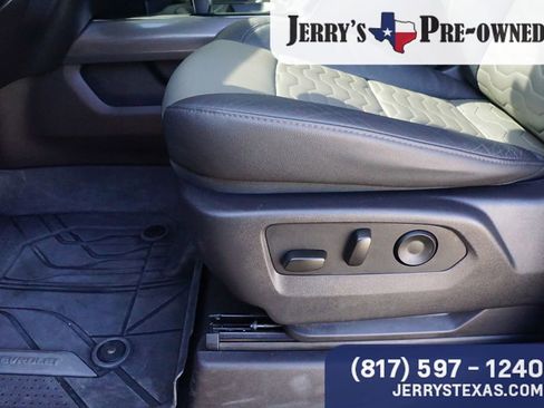 Used 2024 Chevrolet Silverado 1500 ZR2 w/ Technology Package AWD/4WD image 17