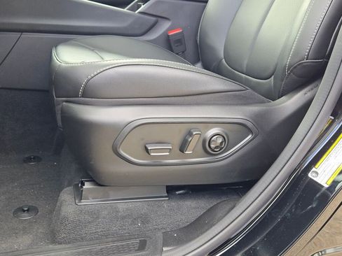 New 2025 Jeep Grand Cherokee Limited w/ Luxury Tech Group II image 25