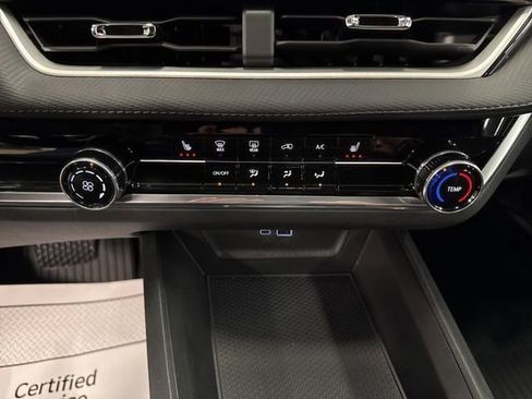 New 2026 Chevrolet Equinox LT AWD/4WD image 17