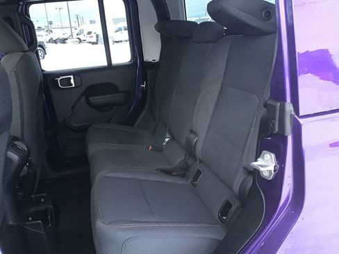 New 2026 Jeep Gladiator Sport image 17