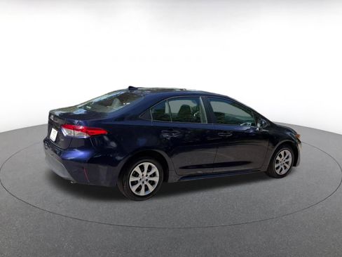Used 2025 Toyota Corolla LE FWD image 15