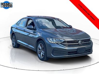 Used 2024 Volkswagen Jetta SE