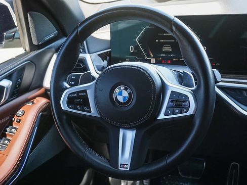 Used 2024 BMW X5 sDrive40i w/ M Sport Package image 17