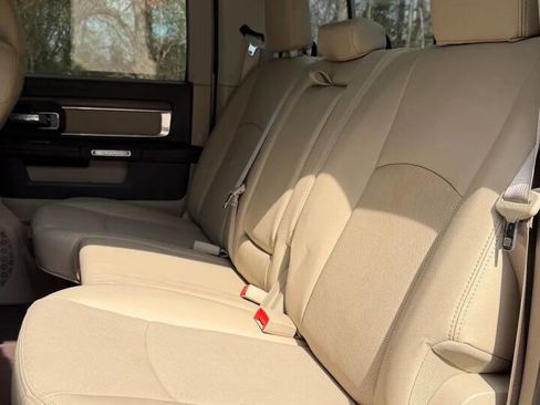 Used 2015 RAM 3500 Laramie image 21