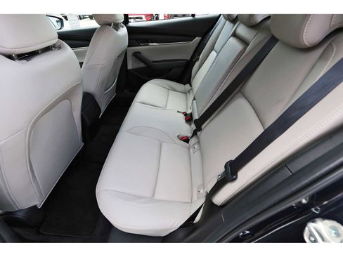 Used 2025 MAZDA MAZDA3 s image 12