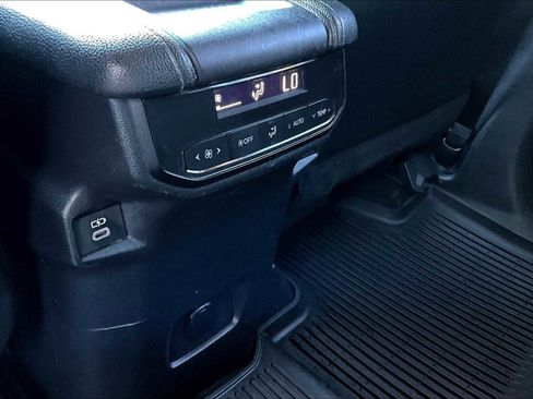 Used 2024 Toyota Grand Highlander XLE image 30