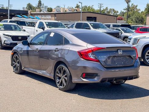 Used 2021 Honda Civic Sport image 2