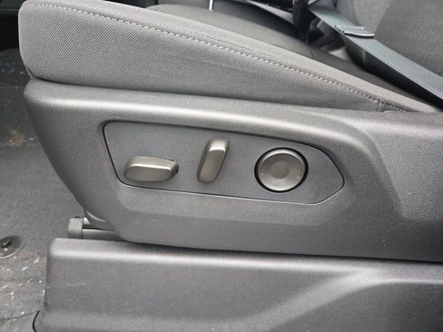 New 2026 Chevrolet Silverado 1500 Custom image 17