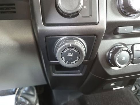 Used 2017 Ford F150 XLT w/ XTR Package image 11