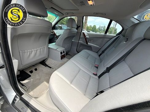 Used 2007 BMW 530i Sedan RWD image 13