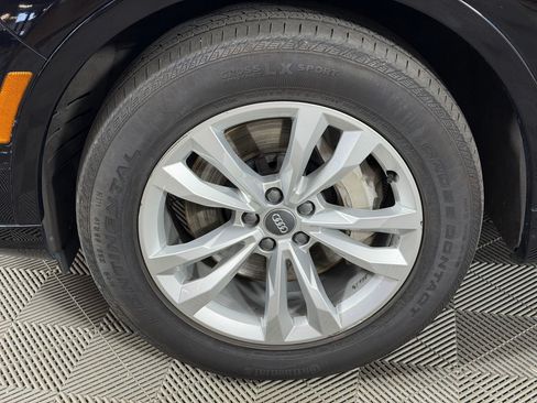 Used 2017 Audi Q7 3.0T Premium AWD/4WD image 13