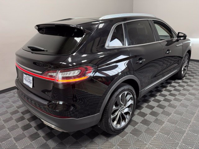 Used 2023 Lincoln Nautilus Reserve AWD/4WD image 8