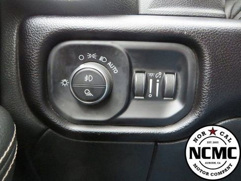 Used 2024 RAM 2500 Laramie image 39