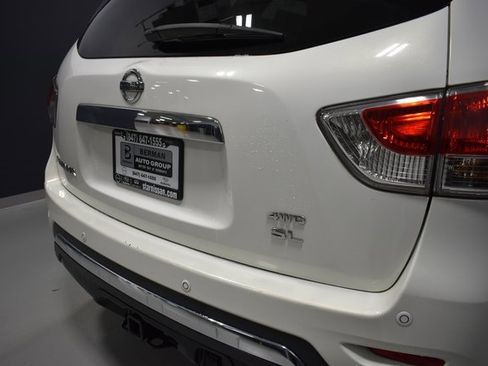 Used 2014 Nissan Pathfinder SL w/ SL Premium Package image 12
