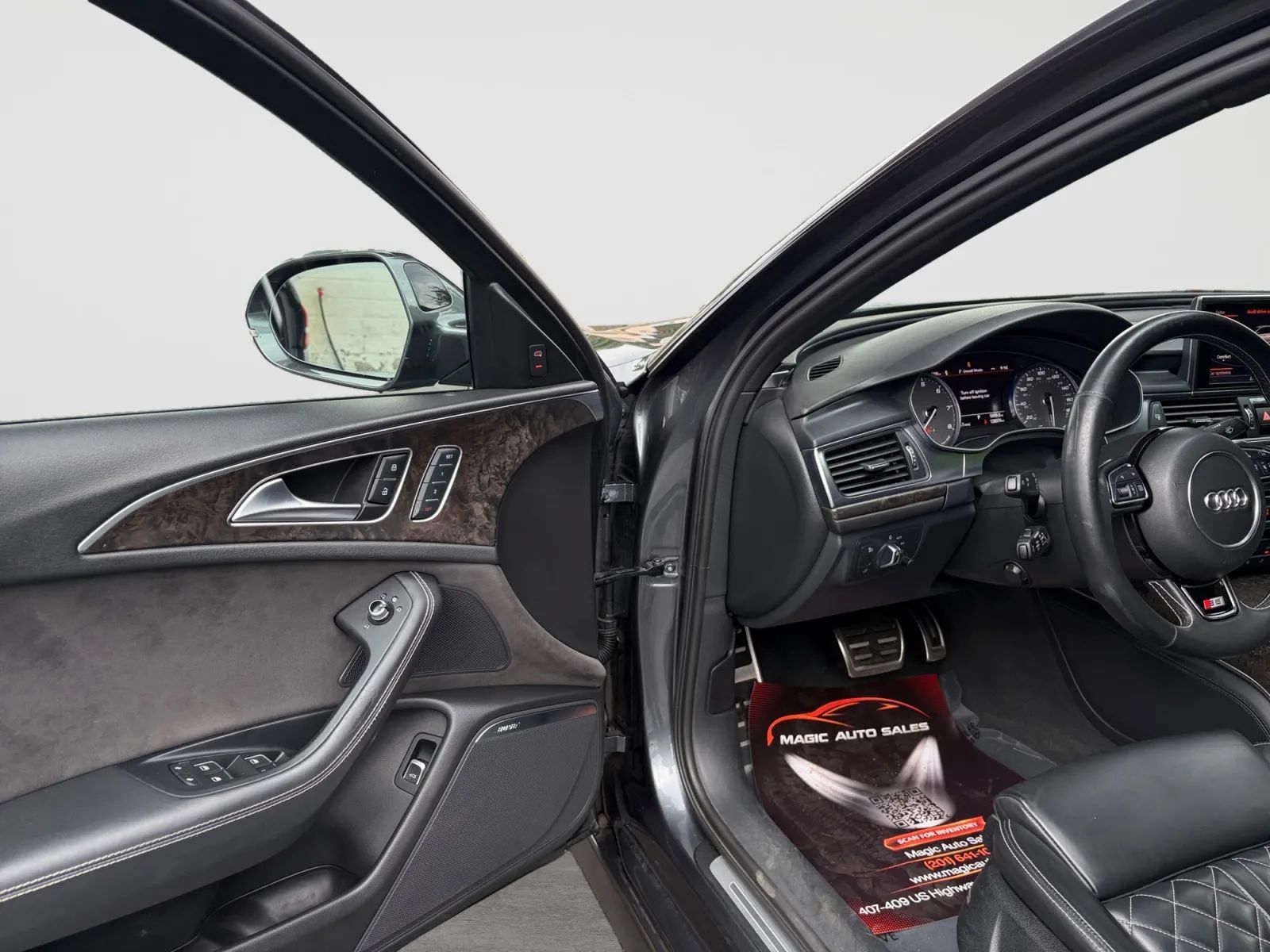 Used 2018 Audi S6 Premium Plus w/ S Sport Package AWD/4WD image 11