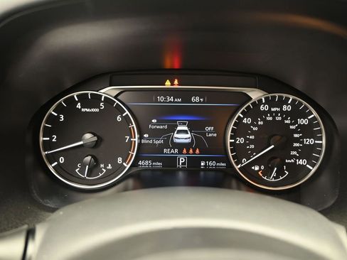 Used 2023 Nissan Altima 2.5 SR w/ SR Premium Package FWD image 13