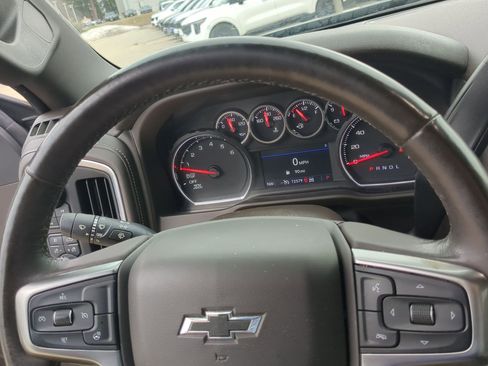 Used 2021 Chevrolet Silverado 1500 LT Trail Boss w/ Convenience Package II image 15