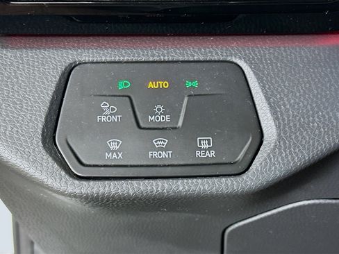 Used 2023 Volkswagen ID.4 Pro S image 17