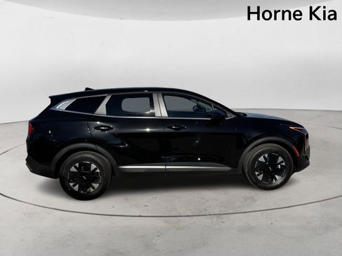 New 2026 Kia Sportage LX image 3