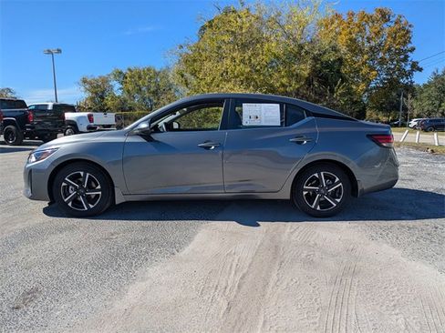 Used 2024 Nissan Sentra SV image 4