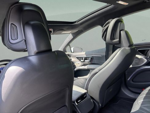 Used 2022 Mercedes-Benz EQS 450+ Sedan image 31