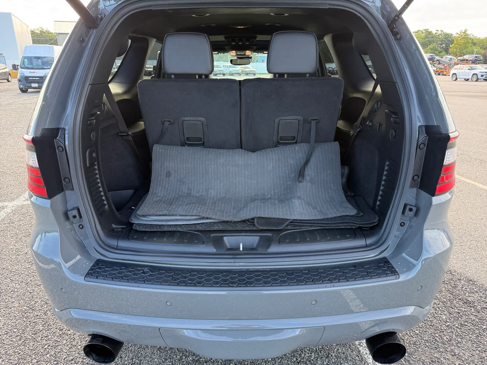 Used 2025 Dodge Durango R/T AWD/4WD image 8