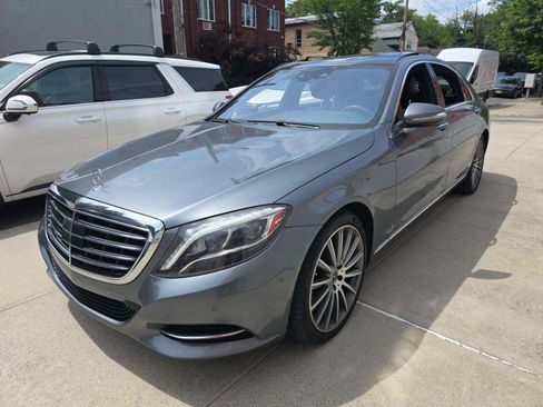 Used 2017 Mercedes-Benz S 550 4MATIC Sedan image 1