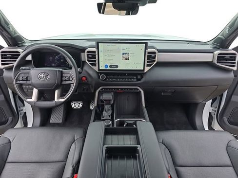 Used 2025 Toyota Tundra Limited image 9