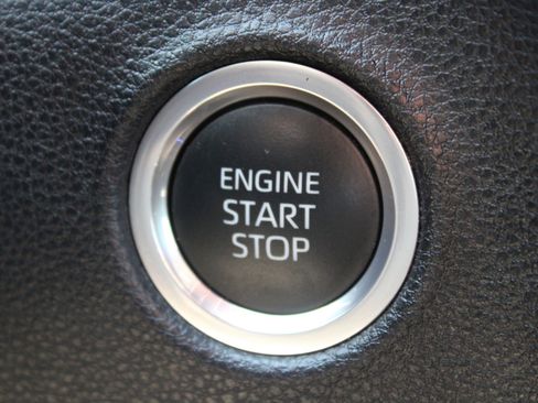 Used 2022 Toyota Tundra SR5 image 7