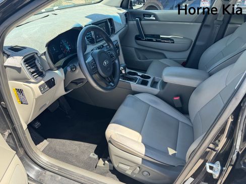 Used 2019 Kia Sportage EX w/ EX Premium Package FWD image 9