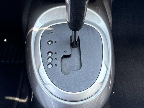 Used 2012 Nissan Juke SL AWD/4WD image 25