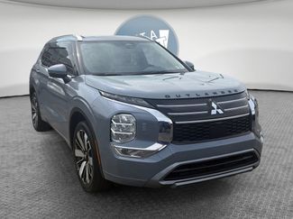 Used 2025 Mitsubishi Outlander SEL AWD/4WD video 1