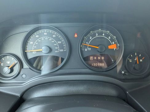 Used 2016 Jeep Patriot Latitude FWD image 20