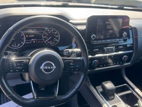 Used 2023 Nissan Pathfinder Rock Creek AWD/4WD image 16