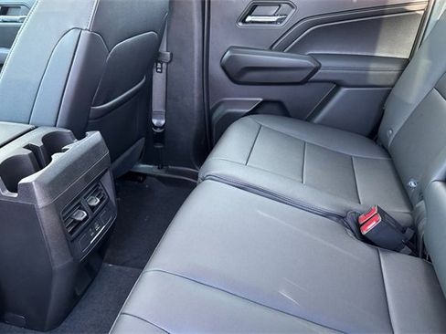 New 2025 GMC Canyon Elevation w/ Convenience Package image 13