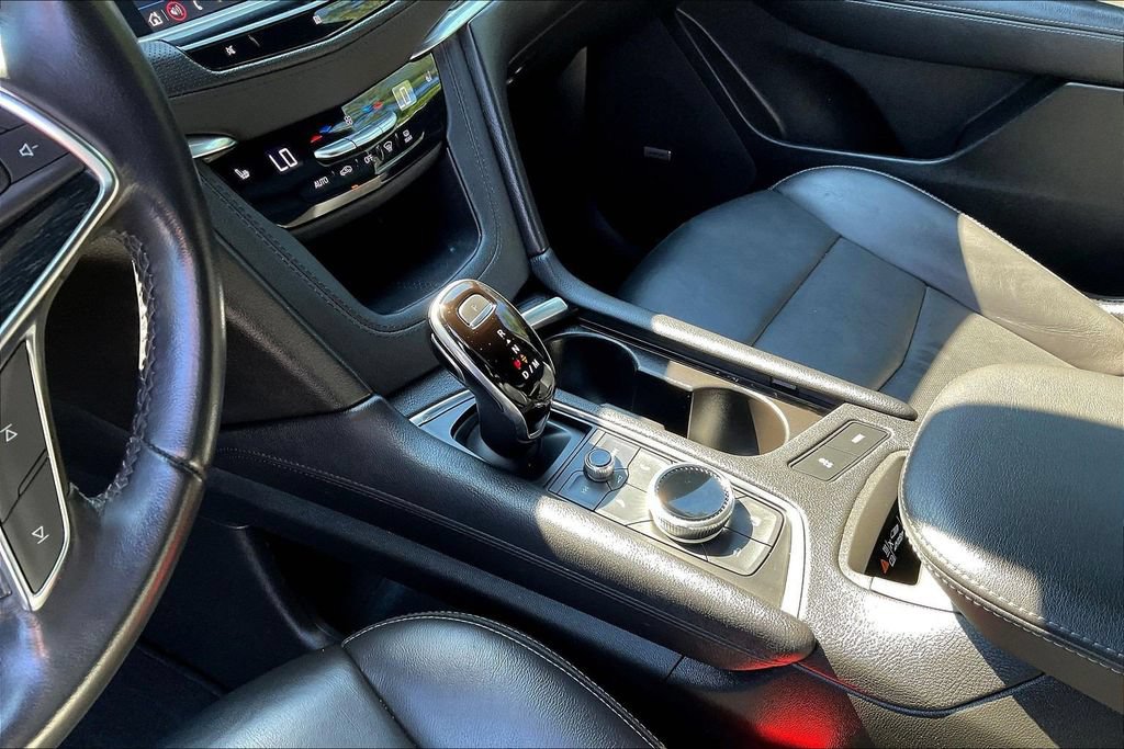 Used 2021 Cadillac XT5 Premium Luxury FWD image 21