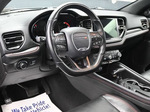 Used 2024 Dodge Durango GT image 16