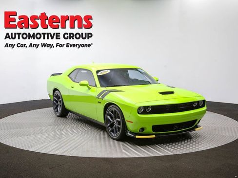 Used 2023 Dodge Challenger R/T w/ Plus Package image 48