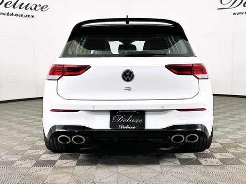 Used 2024 Volkswagen Golf R AWD/4WD image 5