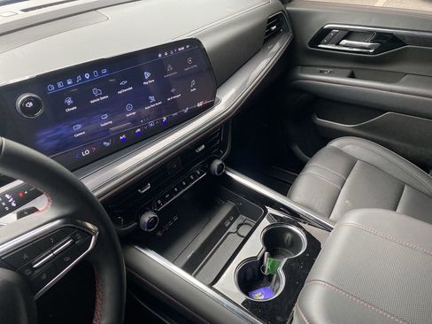 Used 2025 Chevrolet Tahoe RST w/ Comfort Package image 7