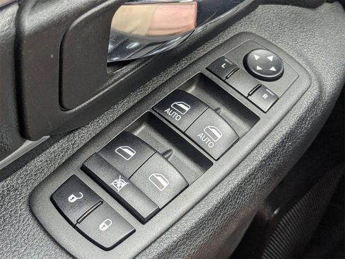 Used 2024 RAM 1500 Classic Warlock image 25