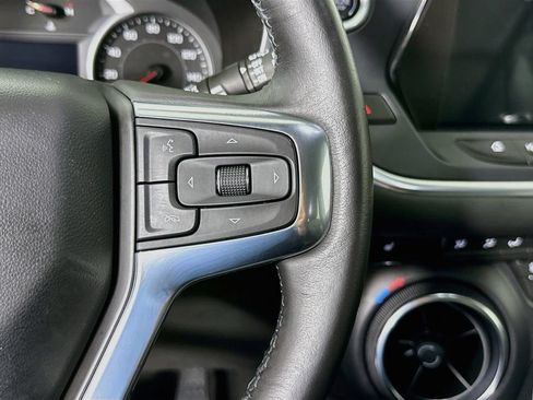 Used 2019 Chevrolet Blazer LT w/ Sound & Technology Package FWD image 23