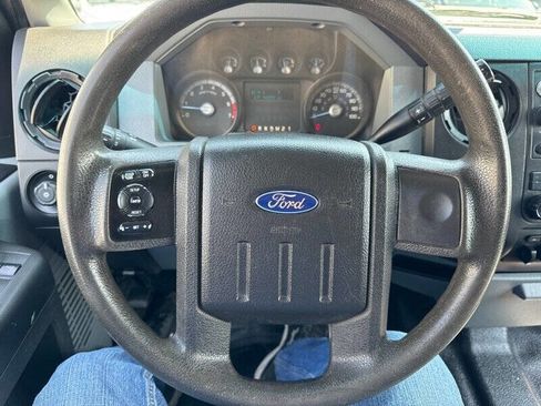Used 2015 Ford F250 XL w/ Power Equipment Group AWD/4WD image 19
