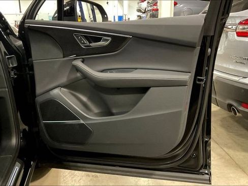 Certified 2025 Audi Q7 2.0T Premium Plus w/ Premium Plus Package image 24