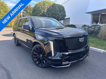 Used 2026 Cadillac Escalade ESV V w/ LPO, ONYX Package