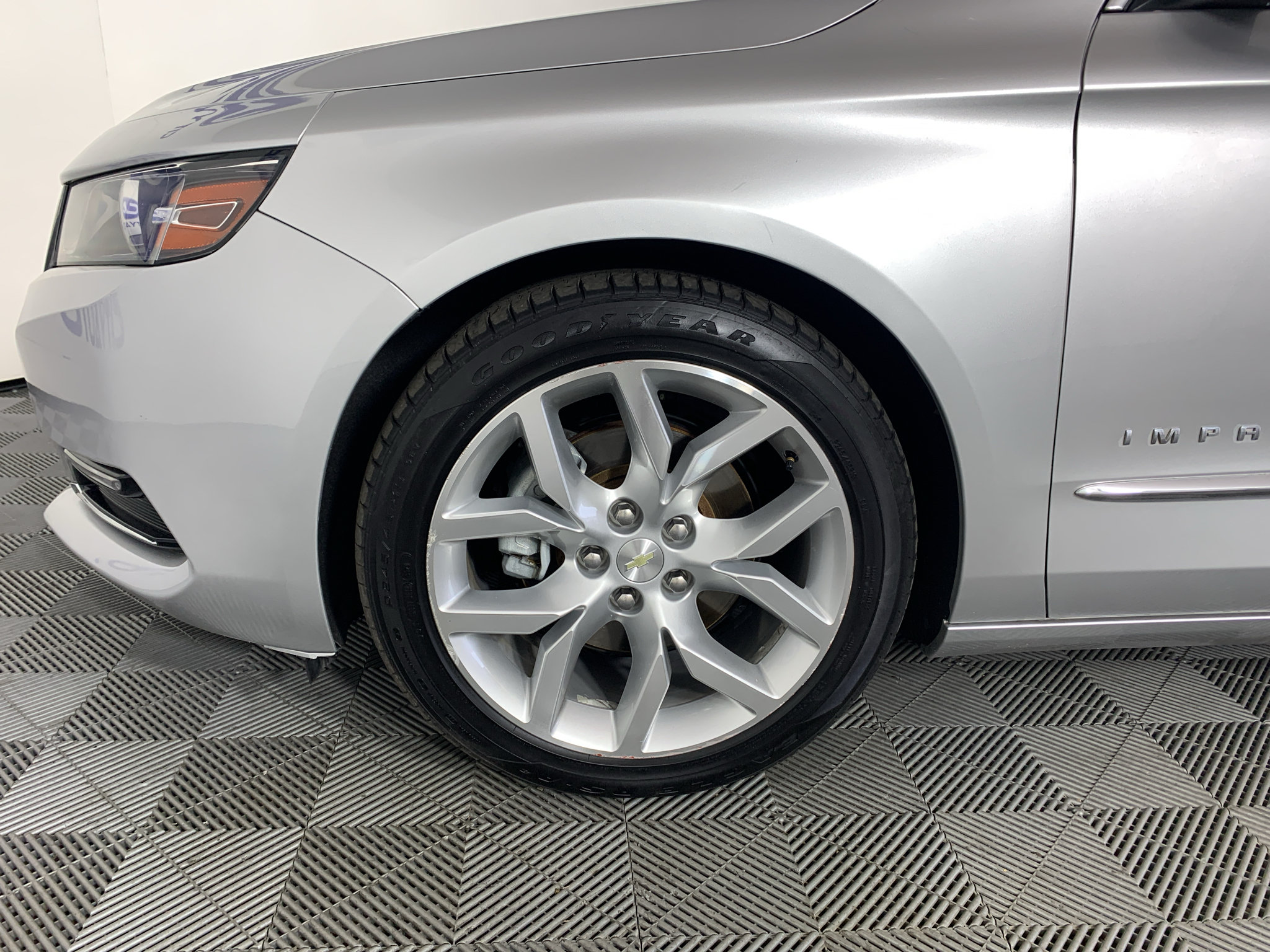 Used 2020 Chevrolet Impala Premier FWD image 11