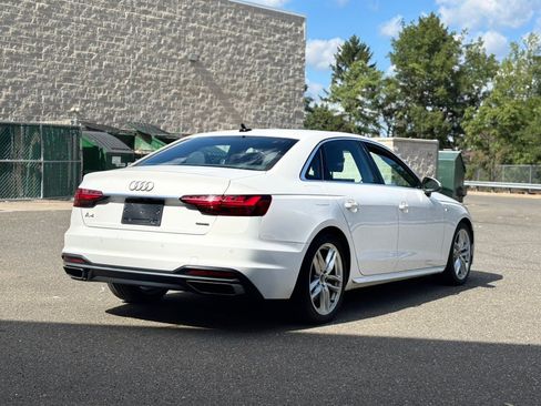 Used 2022 Audi A4 2.0T Premium Plus w/ Premium Plus Package AWD/4WD image 5